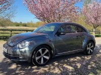 VOLKSWAGEN BEETLE