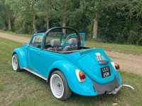 VOLKSWAGEN BEETLE