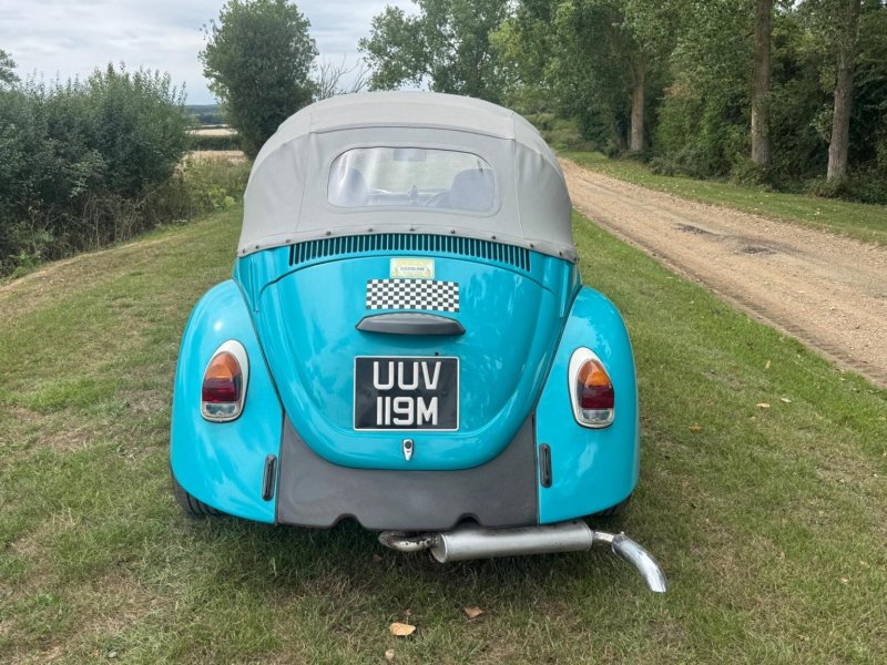 VOLKSWAGEN BEETLE